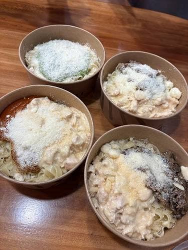 Cuatro bowls
